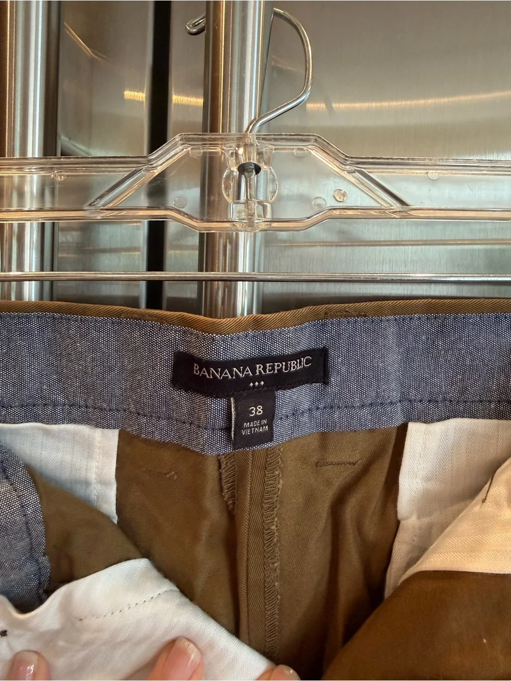 Men's Casual Cotton Shorts in greenish brown